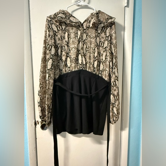 Snake Print Romper - Picture 6 of 6